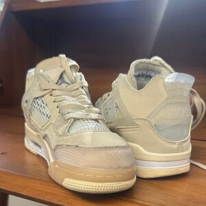 Jordan Kids Shoes in Cream and White